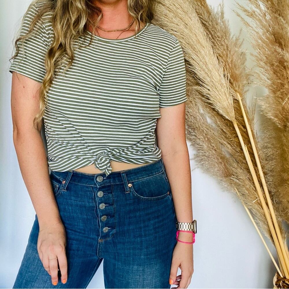 NEW OLD NAVY Olive Green White Striped Crew Neck Ribbed Knit Tee Shirt Top L